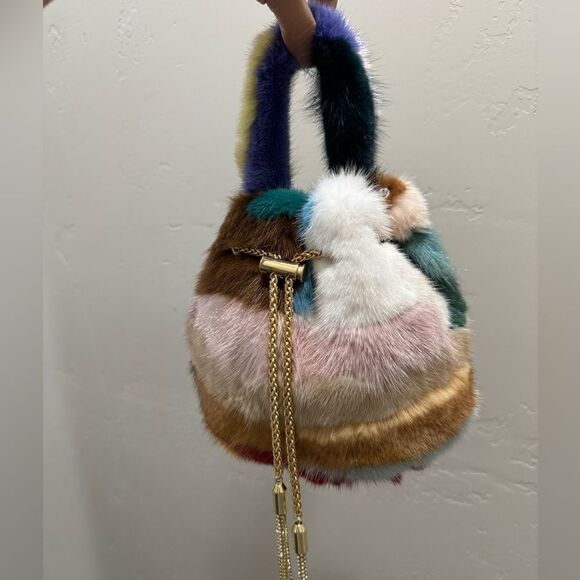 Handmade Color-block Genuine Mink Fur & Drawstring Bucket Bag Includes 2 Straps - Picture 13 of 16